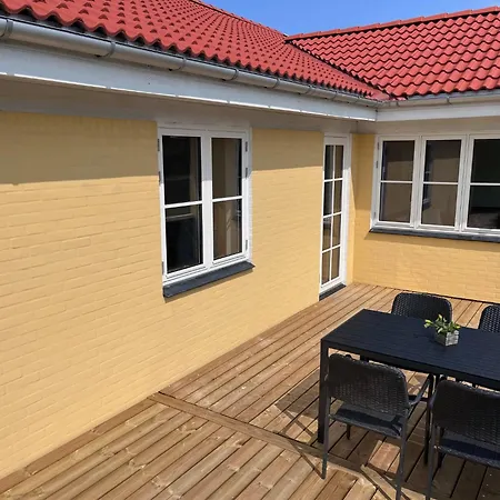 Newly Renovated House In Gammel Скаген